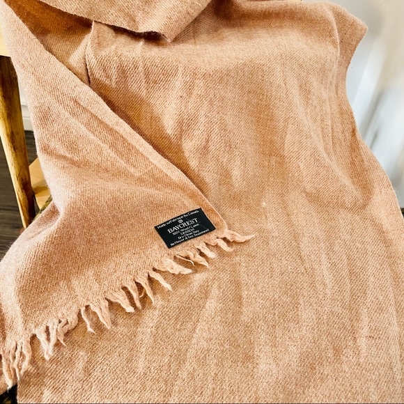 Hudson Bay | Baycrest 100% Wool Scarf | EUC Size OS - Picture 5 of 8